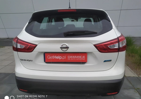 Nissan Qashqai cena 48900 przebieg: 120990, rok produkcji 2015 z Człopa małe 781